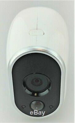 Arlo VMS3430 HD 1280x720 Wireless Security System with 4 Cameras White Good Shape