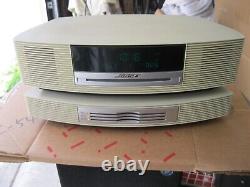 Bose Wave Music System AWRCC2-Beige with Multi-3 CD Changer Good condition