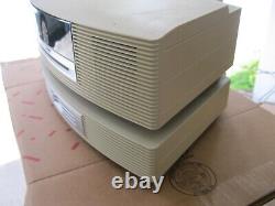 Bose Wave Music System AWRCC2-Beige with Multi-3 CD Changer Good condition