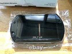 Boxed Sony Playstation PSP Go! Console (Black) Good Condition + Box Protector