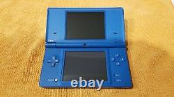 GOOD CONDITIONBlue Nintendo DSi with Super Mario case and charger
