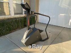 Life fitness stair master. ISO track climbing system. Used but in good condition