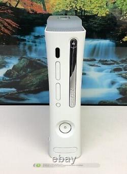 Microsoft Xbox 360 20GB Console Matte White, Very Good Condition
