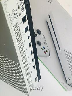 Microsoft Xbox One S 500GB Console White GOOD CONDITION WORKS PERFECTLY