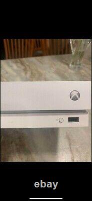 Microsoft Xbox One Taco Bell Edition used, good condition Color Is platinum