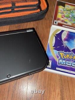 New Nintendo 3DS XL With 4 Games Charger Case Very Good Shape
