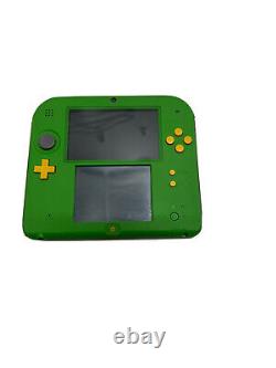 Nintendo 2DS Console Handheld Game Charger Green Very Good Condition