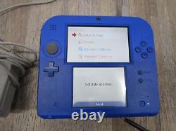 Nintendo 2DS MOD. FTR-001 Good Condition With 3 game and pen, 4gb card tested