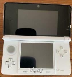Nintendo 3DS White Handheld Console Portable with Box Japan model Good condition