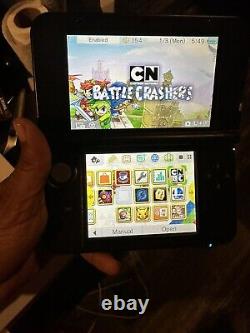Nintendo 3DS XL Black With Charger & Stylus TESTED Good Condition