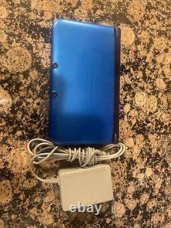 Nintendo 3DS XL Blue/Black Good Condition 4gb memory charger