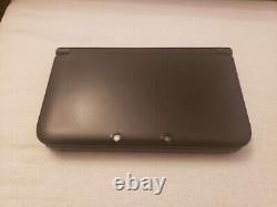 Nintendo 3ds LL japan VERY good condition Black no scratches