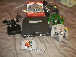 Nintendo 64 N64 Console System Bundle with 4 Controllers & Game Good Shape READ