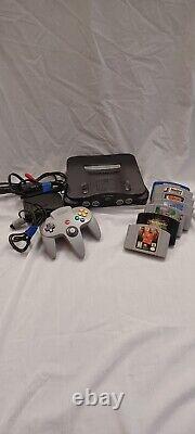 Nintendo 64 Video Game Console With7 Games. Good condition