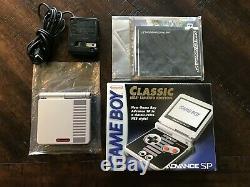 Nintendo Classic NES Limited Game Boy Advance SP COMPLETE IN BOX! GOOD SHAPE