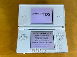 Nintendo DS Lite Polar White Handheld System Complete In Box Good Condition