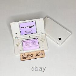 Nintendo DSi White with 100+ Games Very Good Condition