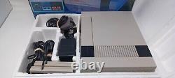 Nintendo Entertainment System Control Deck in Box Good Condition Tested