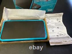 Nintendo New 2DS XL Black/Turquoise System Charger Original Box Good Condition