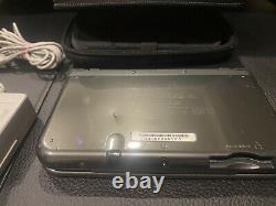 Nintendo New 3DS XL 4GB Stylus, Charger And Case Good Condition