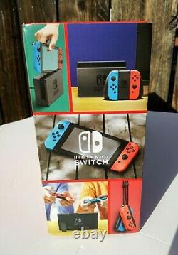 Nintendo Switch 32GB Neon Red/Neon Blue Console In Very-Good Excellent Condition