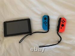 Nintendo Switch 32GB Neon Red Neon Blue Console Very good condition Minimal wear
