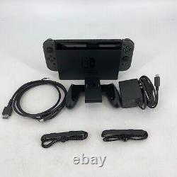 Nintendo Switch 32GB Very Good Condition with Dock + Joy-cons + Cables