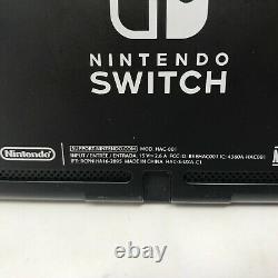 Nintendo Switch Grey 32GB Very Good Condition + Dock + Grey Joy-cons + Cables