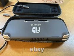 Nintendo Switch Lite Gray with Retail Box Charger Very Good Condition Free Case