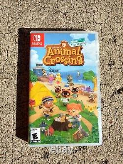 Nintendo Switch -Lite Yellow 32GB with Animal Crossing, Very Good condition