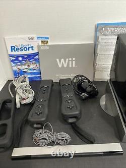 Nintendo Wii Console Black with Wii Sports Complete In Box RVL-001 Good Condition