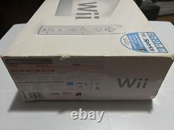 Nintendo Wii Console RVL-001 Complete In Box with Wii Sports Good Condition