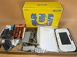 Nintendo Wii U Super Mario Maker Set White Console in Very good condition