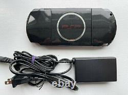 PSP 3000 Red/Black- GOOD CONDITiON OEM Japan Import US Seller TESTED + Charger