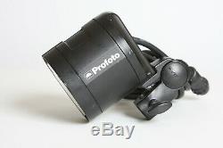 Profoto B2 AirTTL To Go Kit Portable Lighting System in Very Good Condition