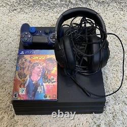 Ps4 pro console 1tb bundle Used GOOD CONDITION! NBA 2K22 Game, Headphone