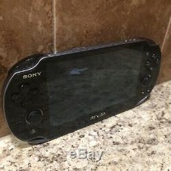 SONY PS VITA PCH-1001 With 4GB Card Firmware 3.67 USA Video game Good Condition