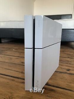 Sony PS4 500gb White Console In Good Working Condition