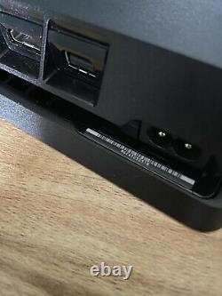 Sony PS4 PlayStation 4 Slim 1TB Console Controller + Cords Good Condition