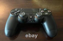 Sony PlayStation 4 1TB Bundle Good Condition