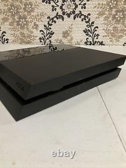 Sony PlayStation 4 PS4 2TB Black Console Very Good Condition
