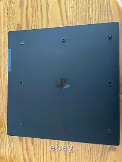 Sony PlayStation 4 PS4 Pro 1TB Console Bundle with 5 Games (very good condition)