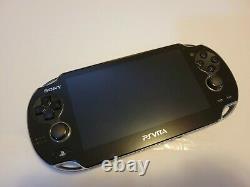 Sony PlayStation PS Vita PCH-1001 BLACK GOOD CONDITION with 8 GB Memory