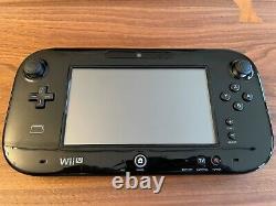 Wii U Deluxe 32GB Black. GamePad, Console Good Condition