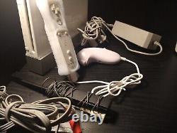 Wii console lot GOOD CONDITION