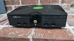 XBOX Original Console Very Good Condition FREE HALO 2 Game Included