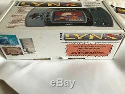 Boxed Avec Inserts Et Tested Travail Atari Lynx 2 Console / Bon État