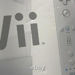 Console Blanche Nintendo Wii Avec Wii Sports & Box Inclus Très Bon État