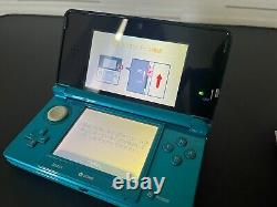 Console Nintendo 3DS avec boîte, modèle Aqua Blue NTSC-J Japon, en bon état