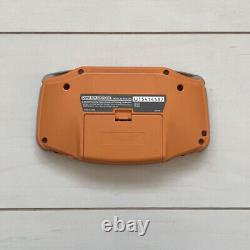 Console Nintendo Gameboy Advance orange en bon état avec boîte et manuel